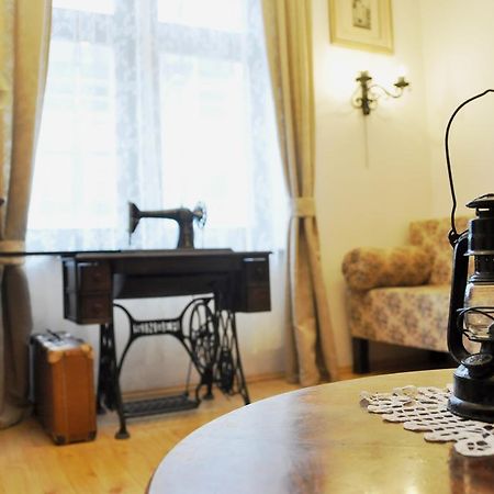 Traditional Slovak Apartment Bratislava Exteriör bild