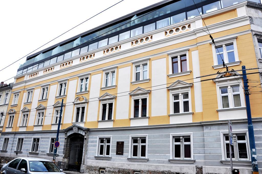 Traditional Slovak Apartment Bratislava Exteriör bild